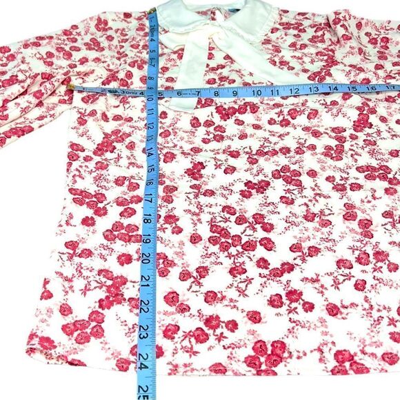 CeCe Ditsy Floral Blouse in White and Blush - Picture 6 of 12